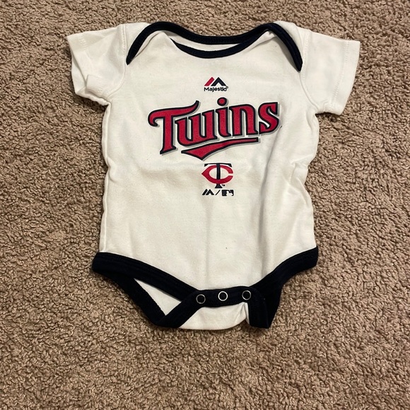 Twins onesie - Picture 1 of 1